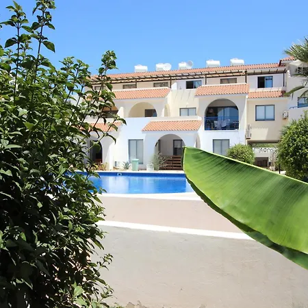 R4 By Marealty Apartment Paphos